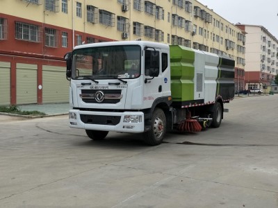 东风 D9 洗扫车